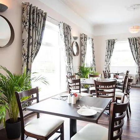 Bay Hotel 3*